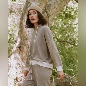 THE GREAT. Tan and Cream Hoodie